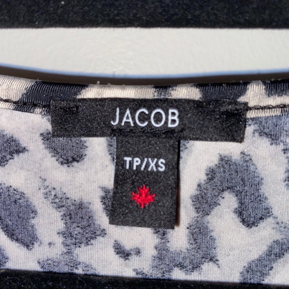 🌴 3/$30 JACOB Peplum Leopard Print Top 🌴 - Picture 4 of 4